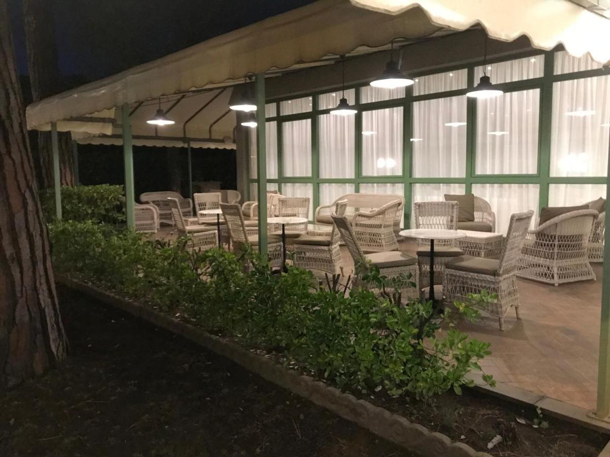 Hotel Airone B&B Marina di Pietrasanta Esterno foto