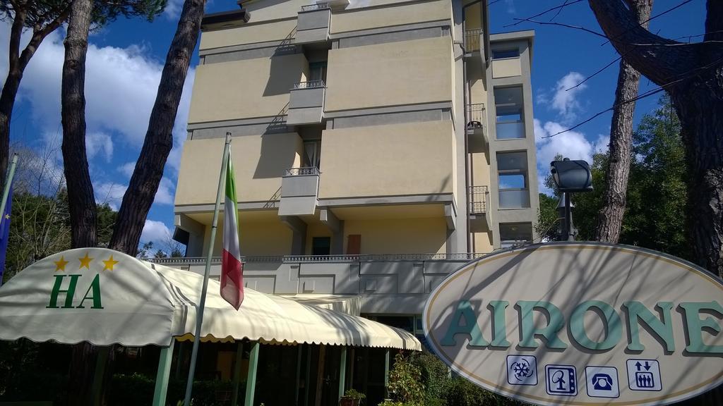 Hotel Airone B&B Marina di Pietrasanta Esterno foto