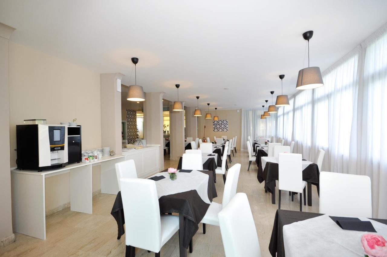 Hotel Airone B&B Marina di Pietrasanta Esterno foto