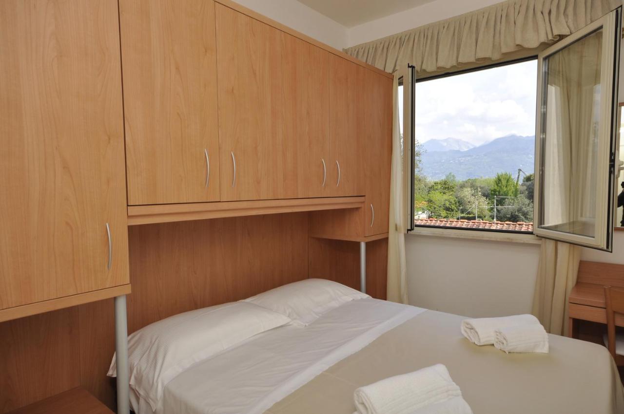 Hotel Airone B&B Marina di Pietrasanta Esterno foto