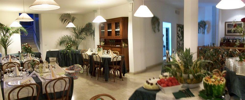 Hotel Airone B&B Marina di Pietrasanta Esterno foto