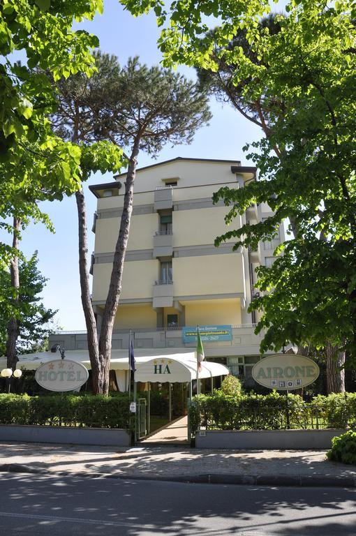 Hotel Airone B&B Marina di Pietrasanta Esterno foto